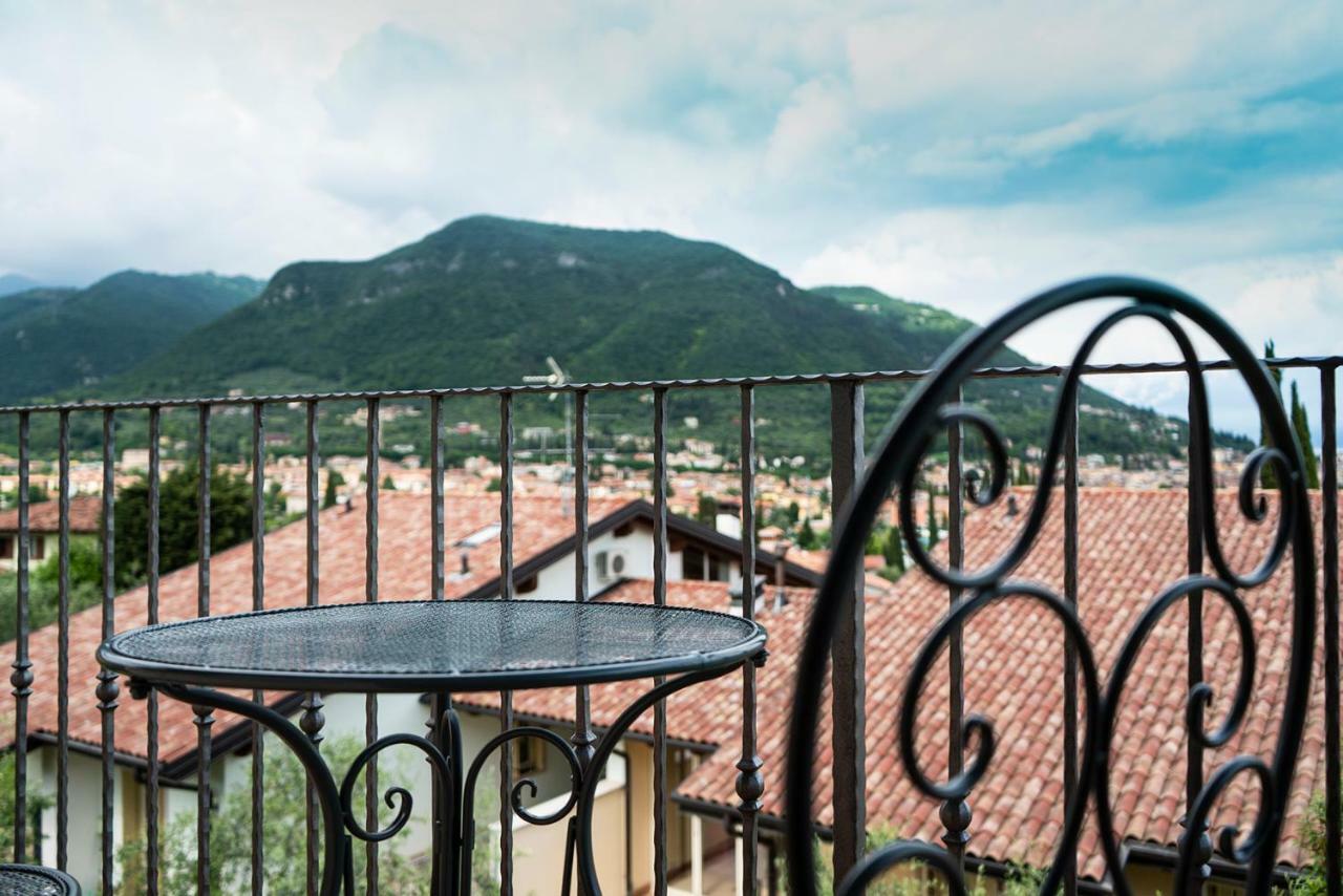 La Villa Salò Exterior foto